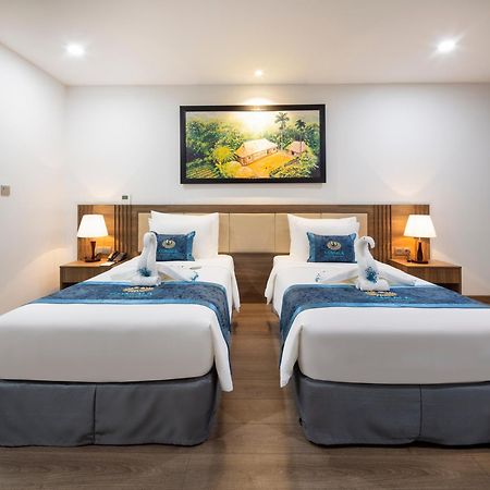 กอนโซลาโฮเต็ล ญาจาง Hotel ภายนอก รูปภาพ