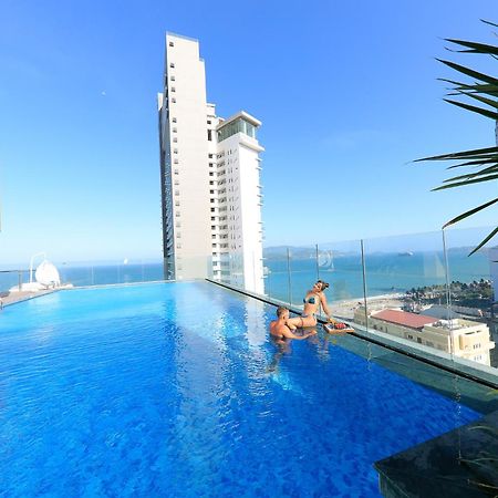 กอนโซลาโฮเต็ล ญาจาง Hotel ภายนอก รูปภาพ